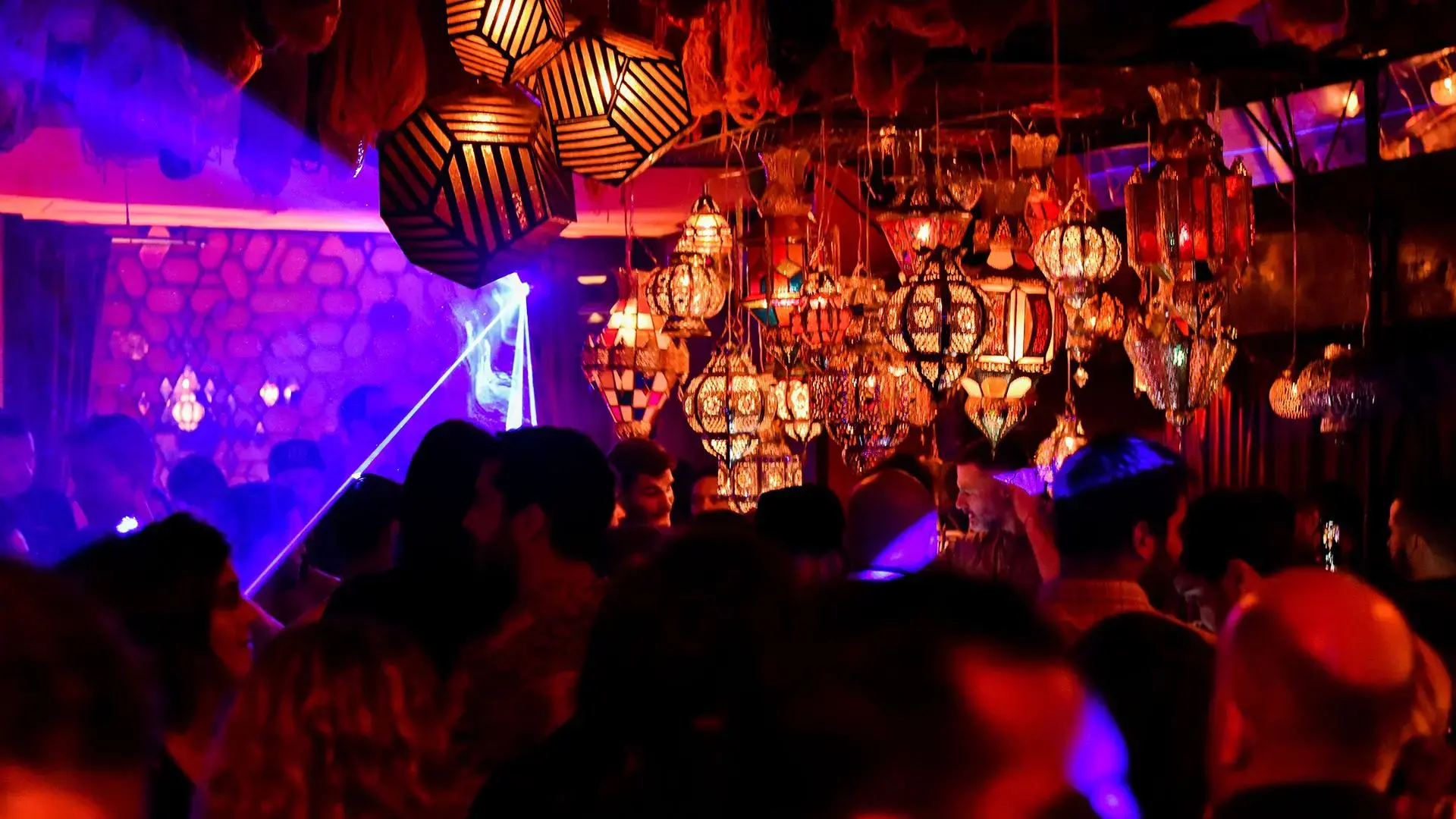 Spectacle et clubbing au Comptoir Darna, soirée Marrakech